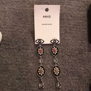Mango evil eyes earring